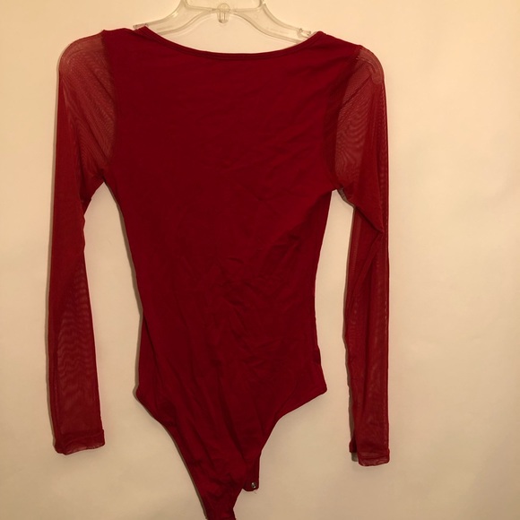 Ambiance red bodysuit with mesh sleeves size small - Picture 2 of 7